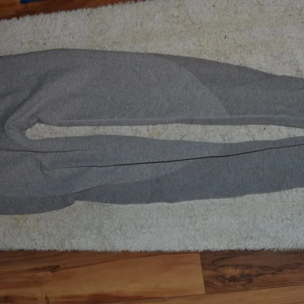 Gymshark - Picture 1 of 2